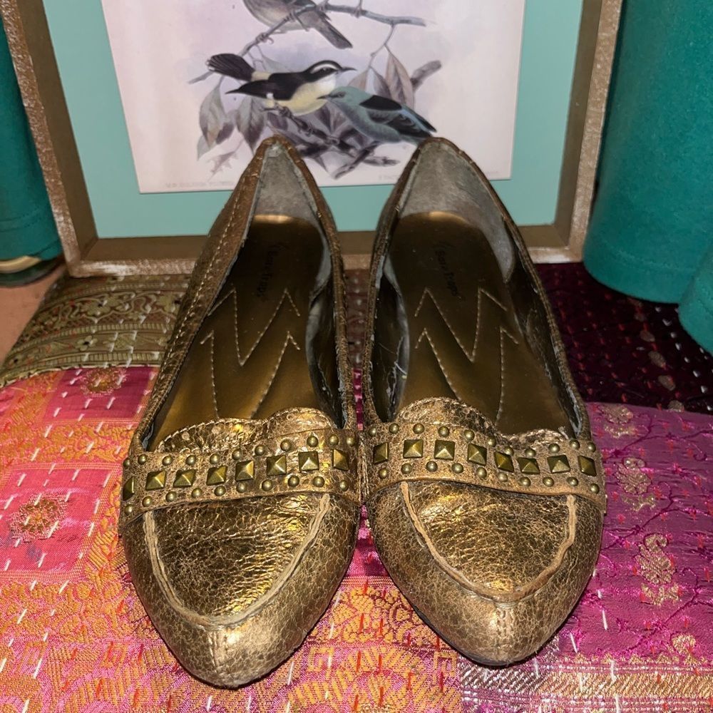 BareTraps Bronze leather Flats Sz 8.5